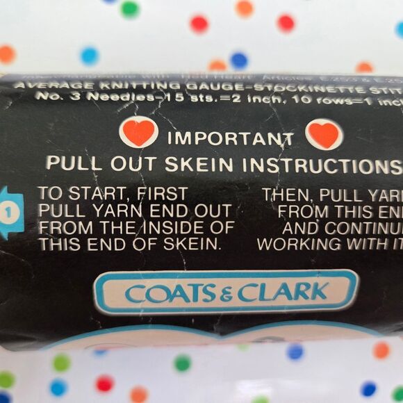 VINTAGE RED HEART WINTUK POMPADOUR YARN EGGSHELL - Picture 3 of 9